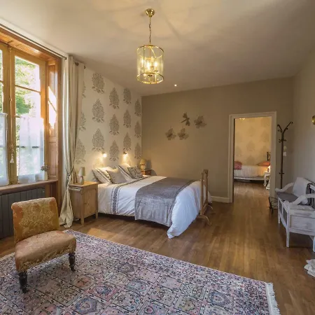 Manoir Tregont Mab Bed & Breakfast